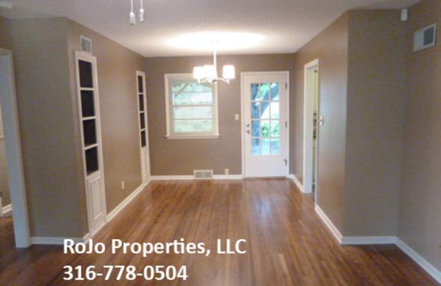 1741 S. Windsor Gallery 4