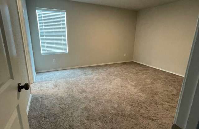 6414 Ignacio Gallery 4