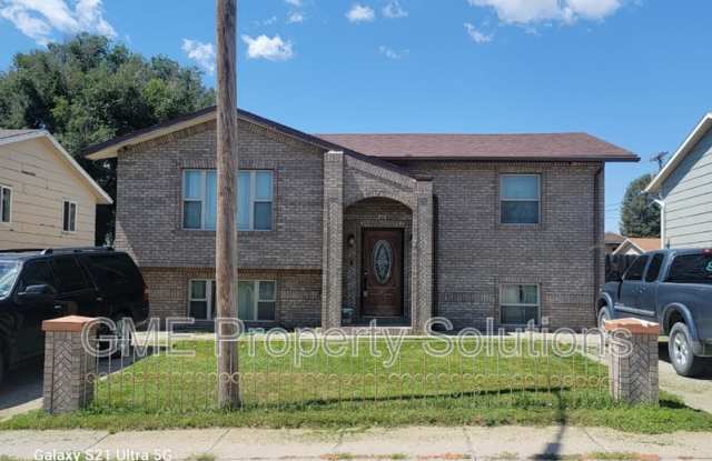 212 South Potash Avenue photos photos