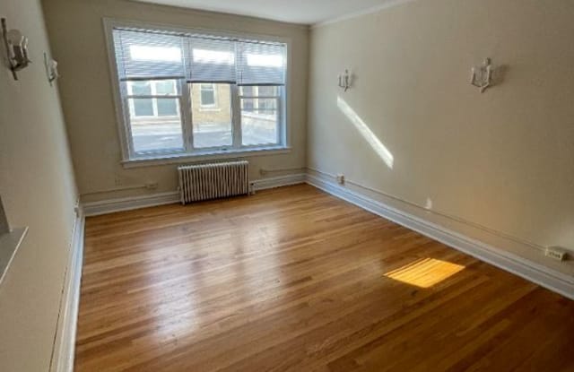 2141 Gunderson Ave - 2141 Gunderson Ave, Berwyn, IL 60402