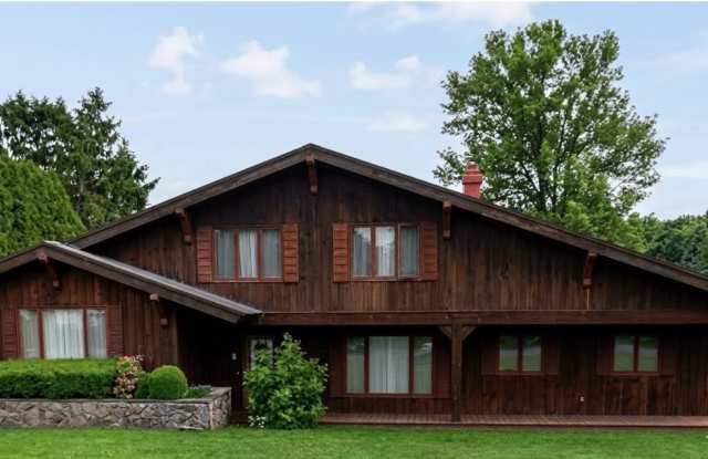 4964 Elgin Circle photos photos
