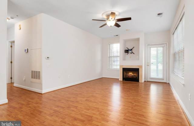 2703 OAK LEAF Court Gallery 4