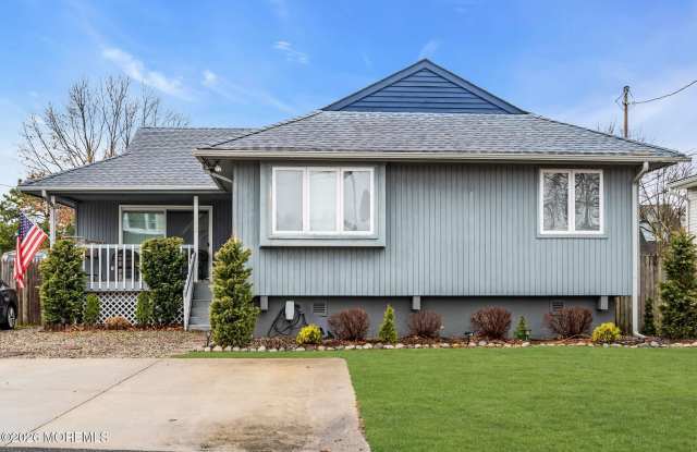 658 Driftwood Place photos photos