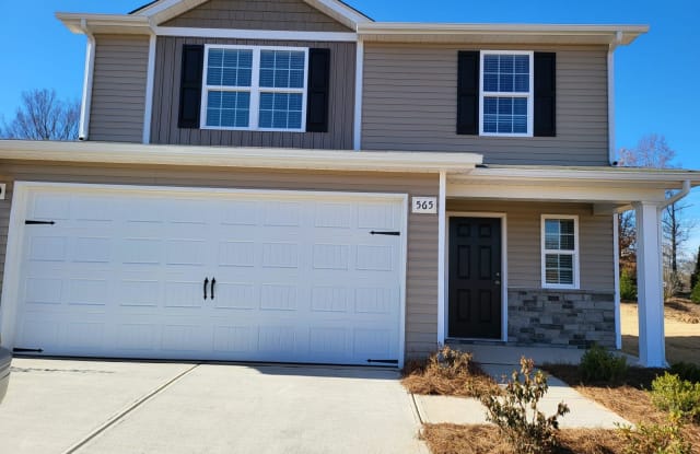 565 Belcaro Dr - 565 Belcaro Drive, Kings Mountain, NC 28086