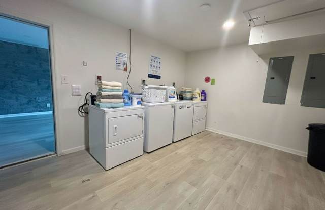 Discover Sky at Murphy: Comfort, Security, and Style for You photos photos