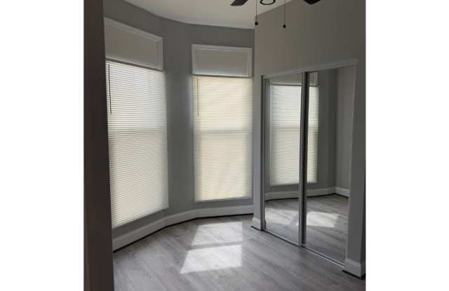 1920 Harlem Ave Gallery 4