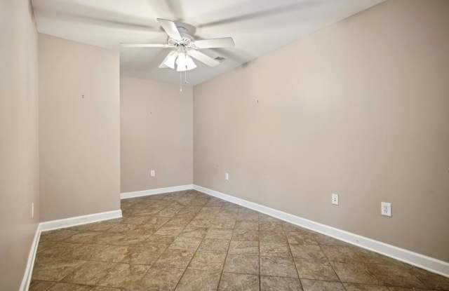 3775 Ashford Creek Avenue NE Gallery 3