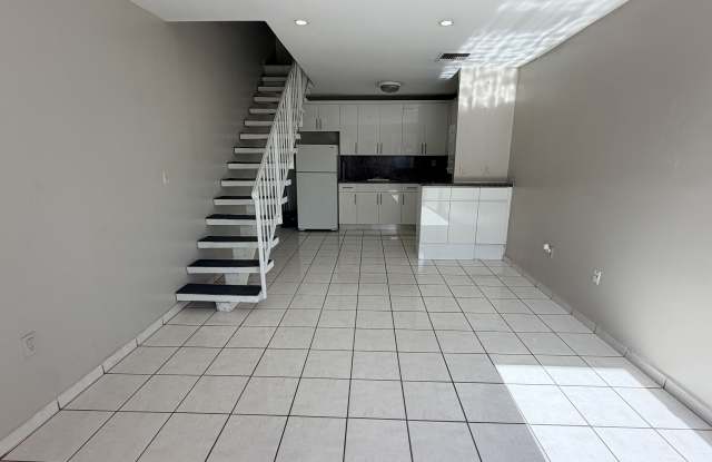 3901 Southwest 109th Avenue photos photos
