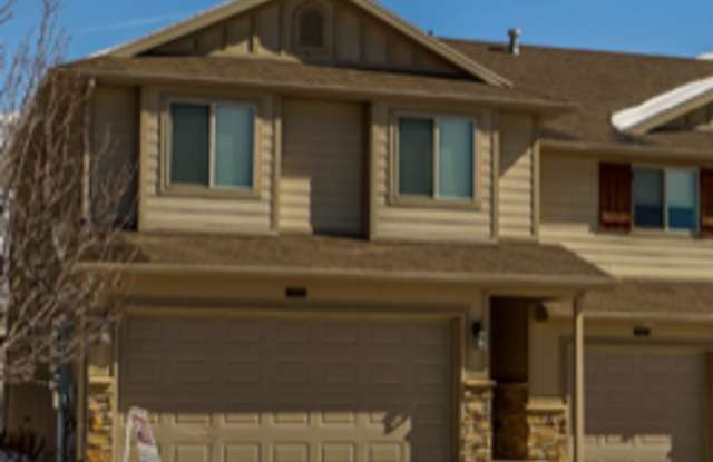 Great 3 Bedroom, 2.5 Bathroom Townhome in Layton! photos photos