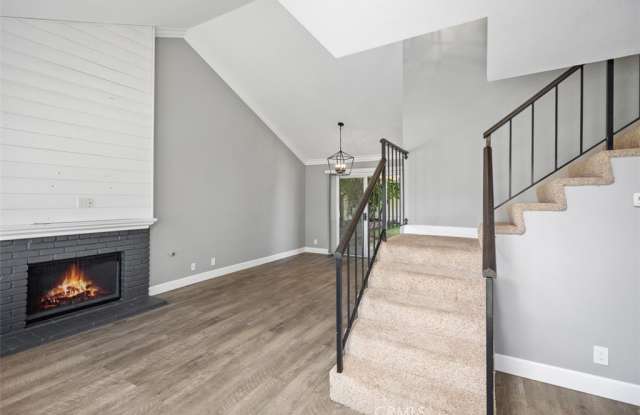 28045 Blandings Gallery 3