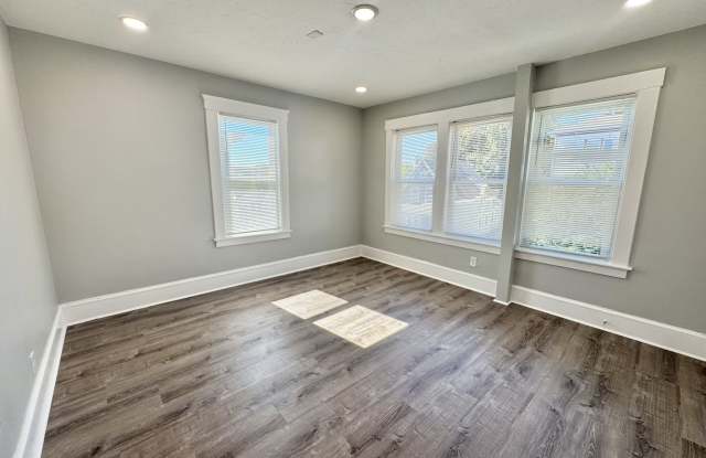 20 Lakewood StreetApt 3R Gallery 4
