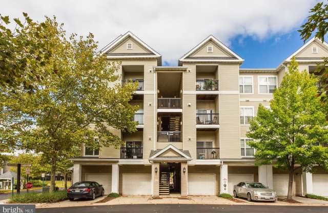 5105-E TRAVIS EDWARD Way unit: E photos photos