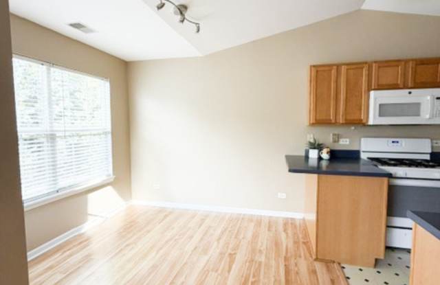 1303 N Red Oak Circle Gallery 4
