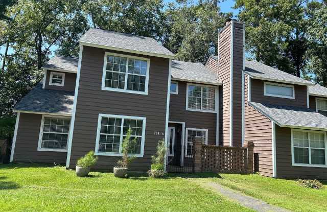 138 Luden Drive photos photos