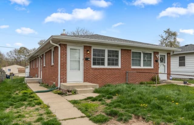 180 North 8th Avenue - 180 N 8th Ave, Beech Grove, IN 46107