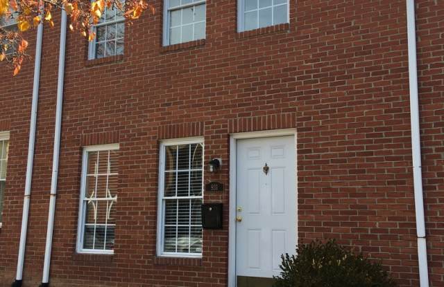 Charming 3 Bedroom/1 Bathroom Townhome in East Baltimore, MD! photos photos