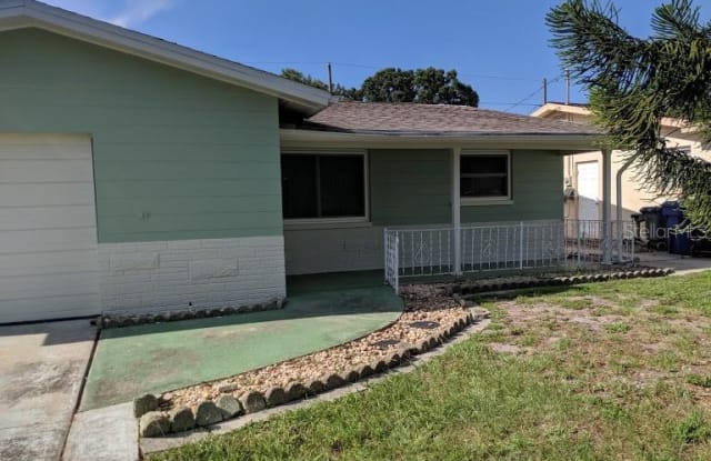 5327 19TH AVENUE N - 5327 19th Avenue North, St. Petersburg, FL 33710