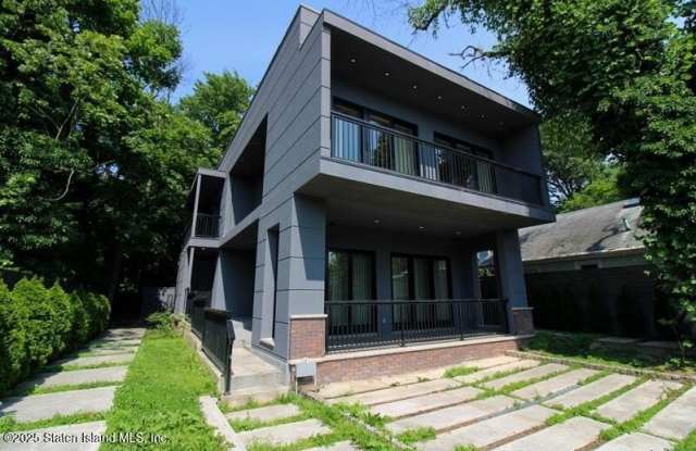 1401 Bay Street photos photos