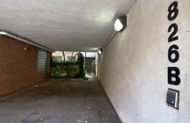 826 Lombard St Unit B Gallery 2