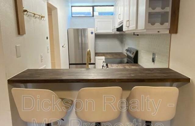 861 Nutmeg Place Gallery 2