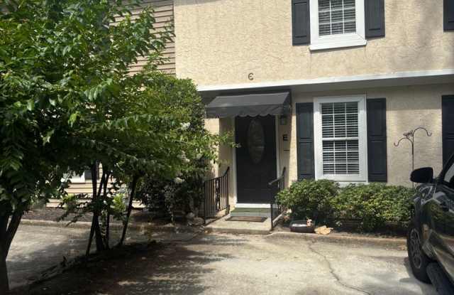 Now Renting! Condo located at Morningside Condos! Close to AU photos photos