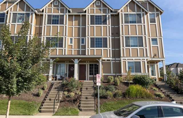 Wonderful Townhome 3 Bed 2.5 Bath in Bethany Creek Falls! Garage and Washer  Dryer Included! photos photos