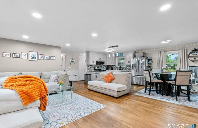 128 Forest Drive Gallery 2