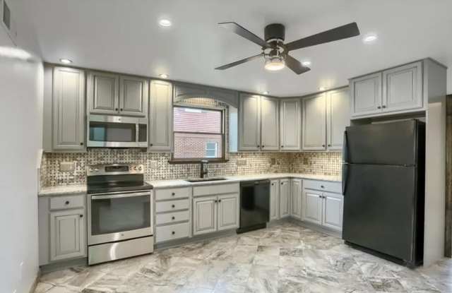 Nicely Renovated 2 Bedroom/2 Bath in Bon Air! photos photos