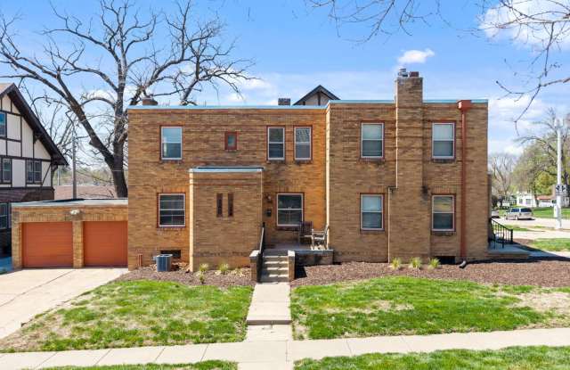 2 Bedroom Duplex in Dundee Gallery 3
