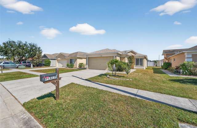 11812 LYNMOOR Drive Gallery 1