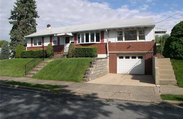 1649 Livingston Street photos photos