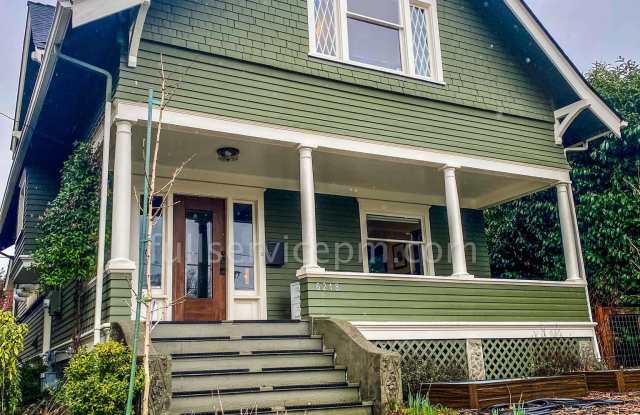 6218 12th Ave NE - 6218 12th Avenue Northeast, Seattle, WA 98115