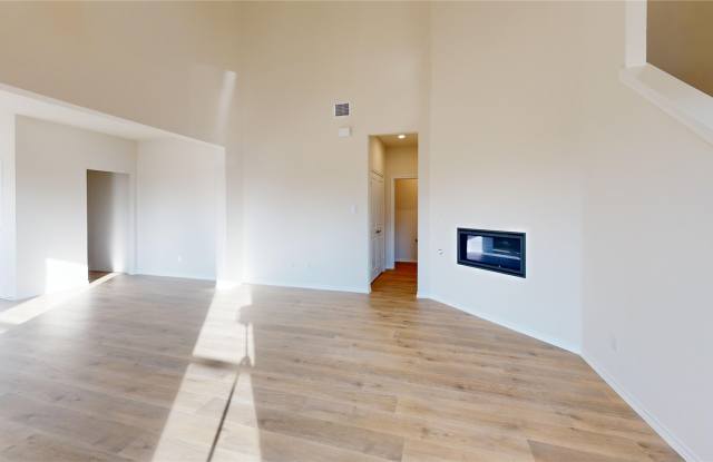 3941 Oak Creek Circle Gallery 2