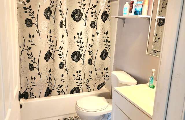 121 Paul Avenue photos photos