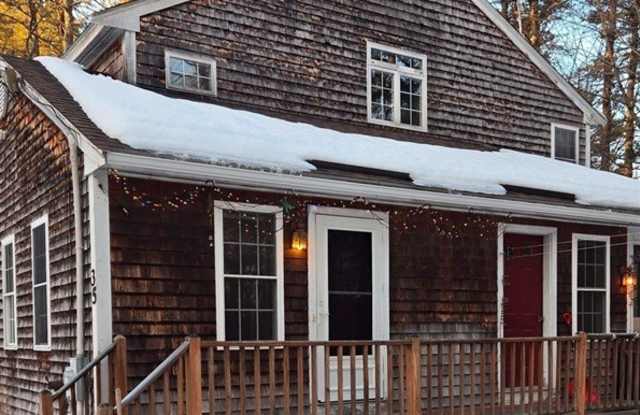 35 A Old Lantern Ln unit: A photos photos