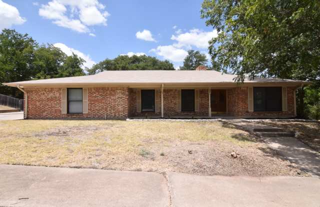 714 Houston St - 714 Houston Street, Copperas Cove, TX 76522