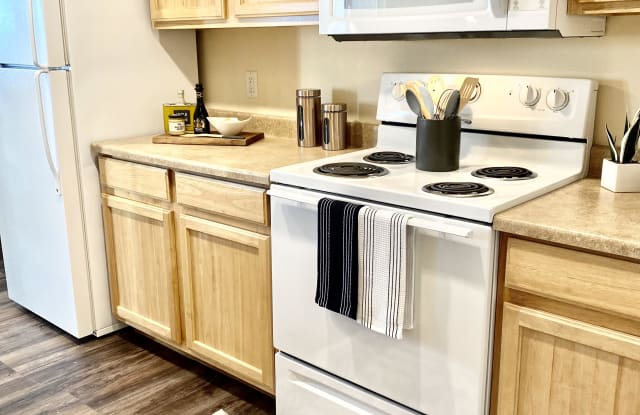 Deer Creek Apartments photos photos