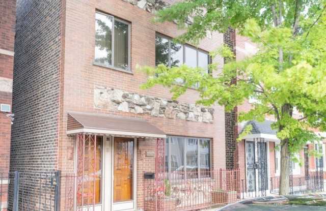 2625 S Union Avenue Gallery 1