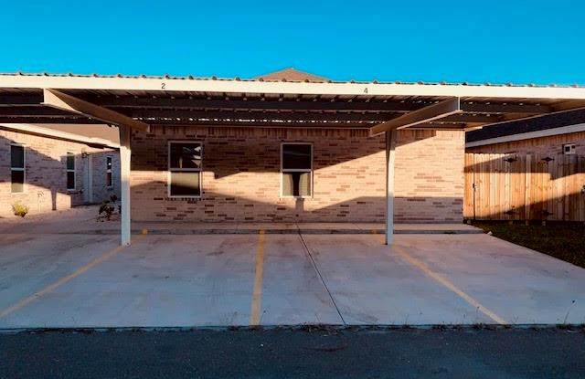 419 Carlisle Avenue Gallery 3