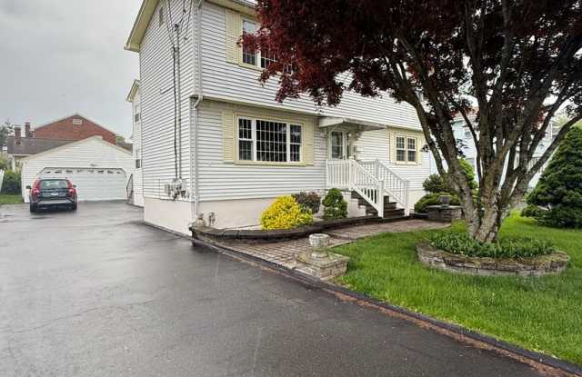 27 Janet Dr photos photos