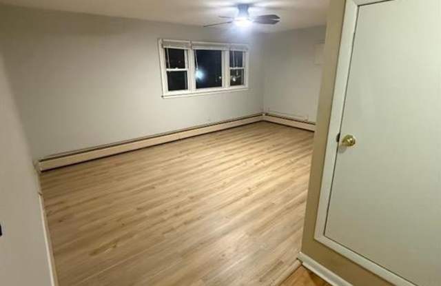 119 Garibaldi Avenue Gallery 3
