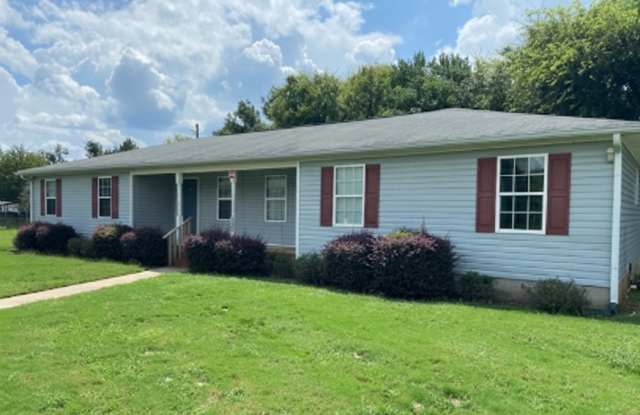 Dorothy's Place - 529 Railroad Street photos photos Dorothy's Place - 529 Railroad Street photos photos