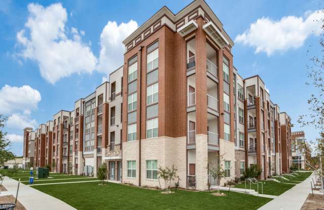 Palladium RedBird photos photos