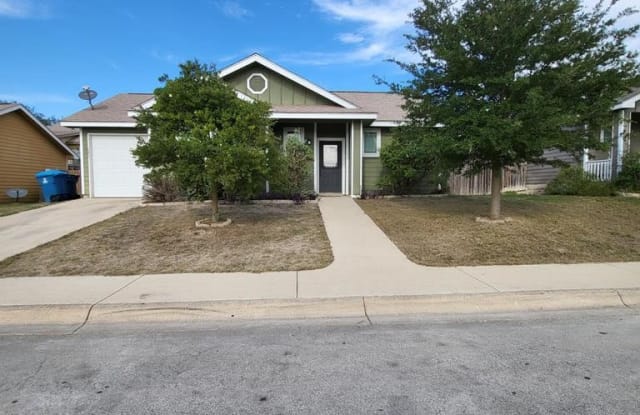 121 Ivy Lane - 121 Ivy Lane, Kerrville, TX 78028