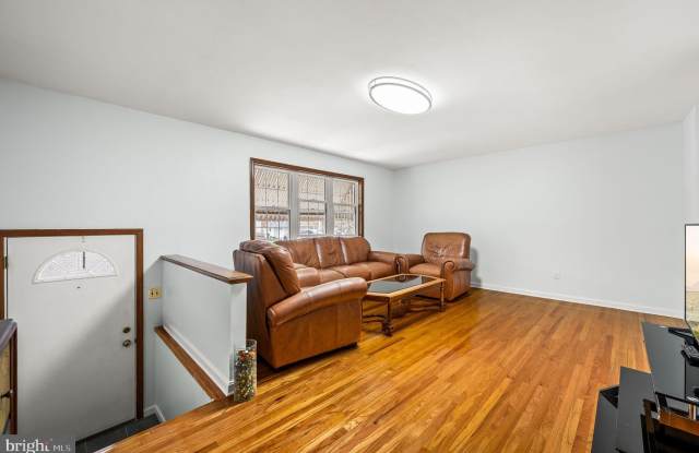 3595 OAKHILL Road Gallery 4