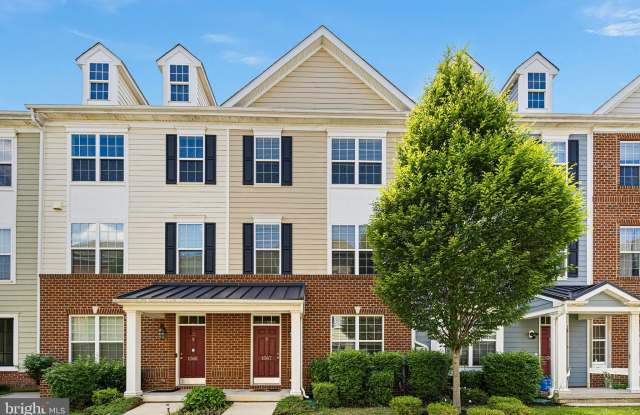 1367 PARISH Avenue photos photos