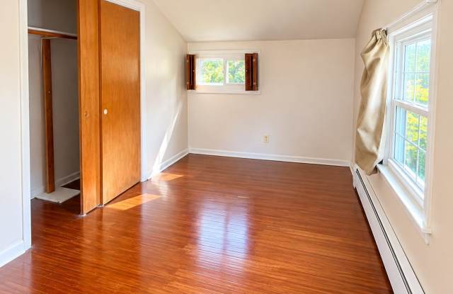 1516 Elmwood Avenue photos photos