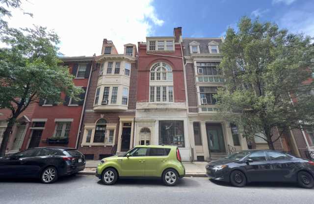 2038 LOCUST Street unit: 3 photos photos