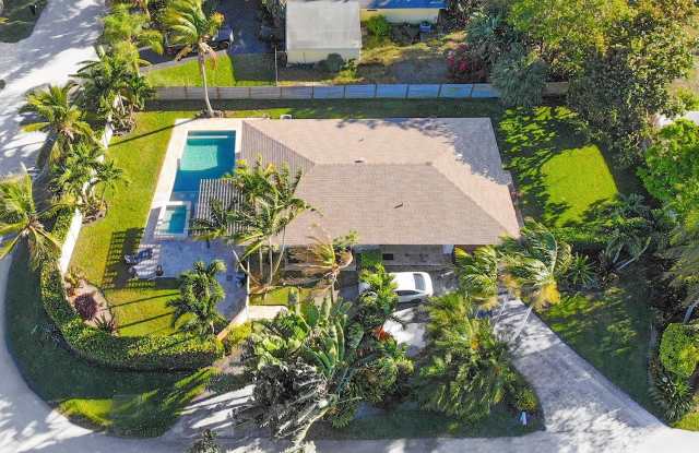 922 Turner Road photos photos