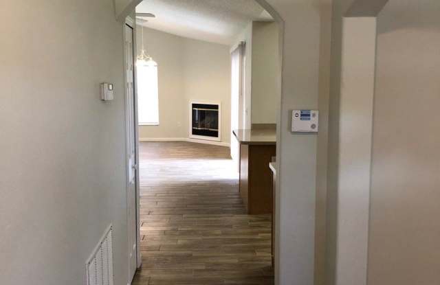 154 Fort Smith Blvd Gallery 4